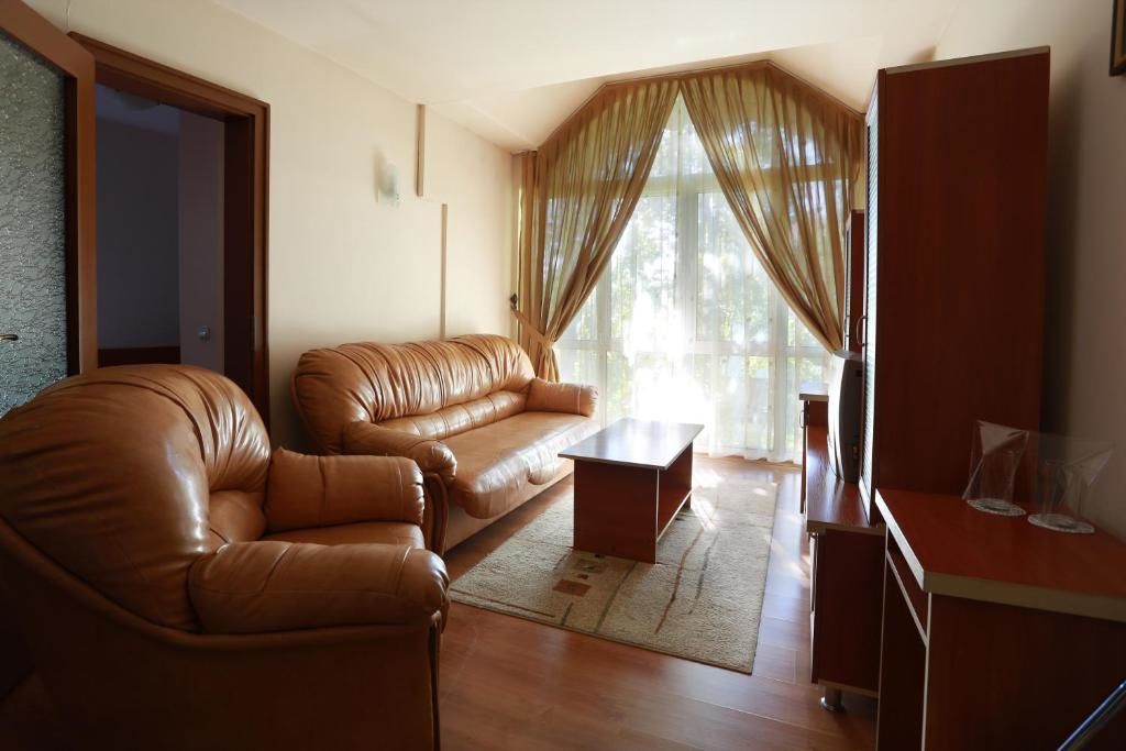 Отель Acropolis Hotel Пазарджик